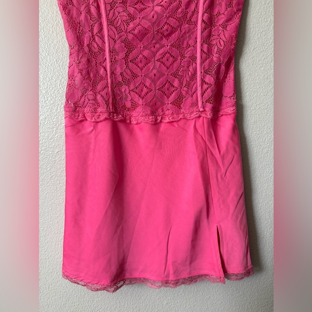 Meshki Hot Pink Lace Slip Mini Dress Size Large Satin Lace Party Date Night - Picture 6 of 15